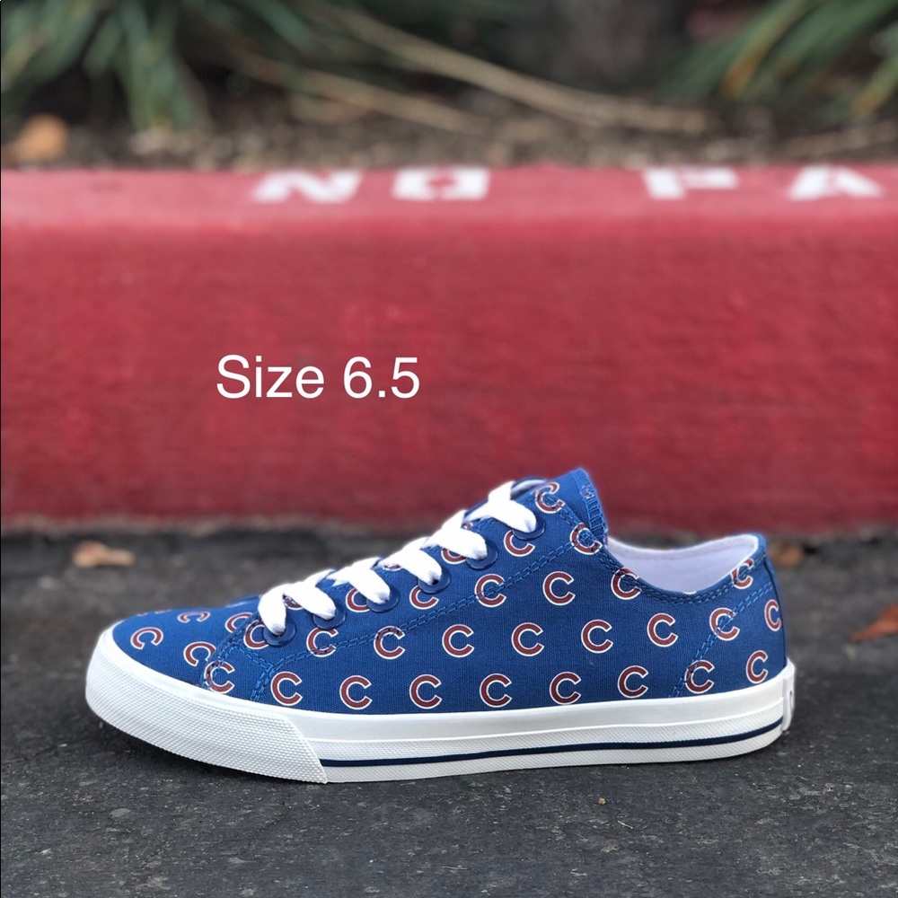Row One Chicago Cubs Victory Sneakers | Size 6.5